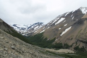 Valle, piedras, nieve (Jose Ferri)