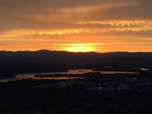 sunset_mount_ainslie_canberra_jose_ferri
